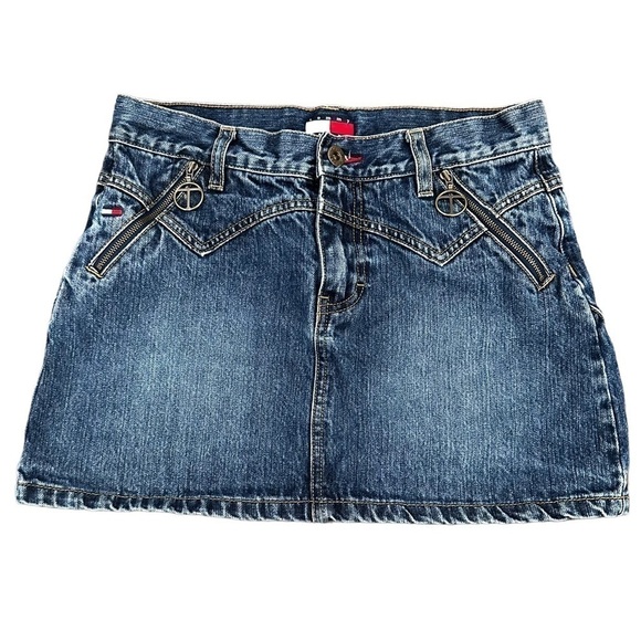 Tommy Hilfiger Dresses & Skirts - Tommy Jeans Y2K denim mini skirt low rise vintage
